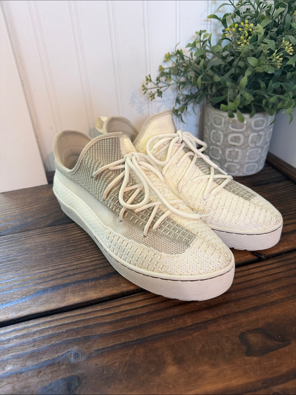 Jambu Jenny Knit Sneakers - Cream & Light Tan